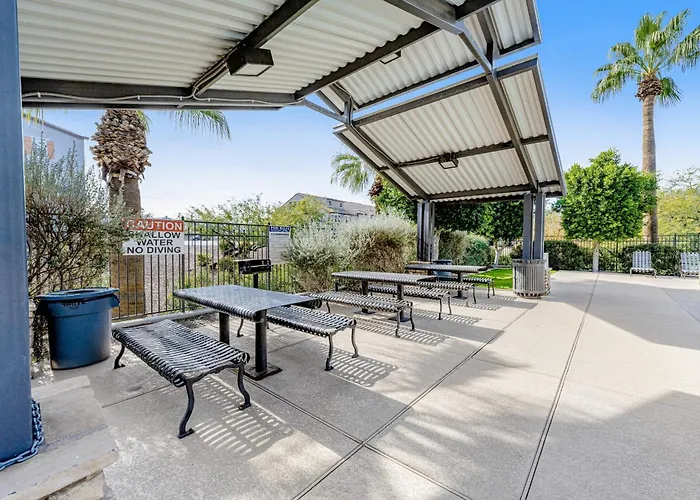 Holiday home Paint The Town Phoenix